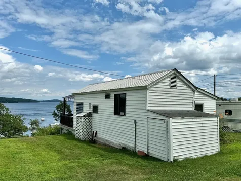 728 Scenic Road Laconia NH 03246