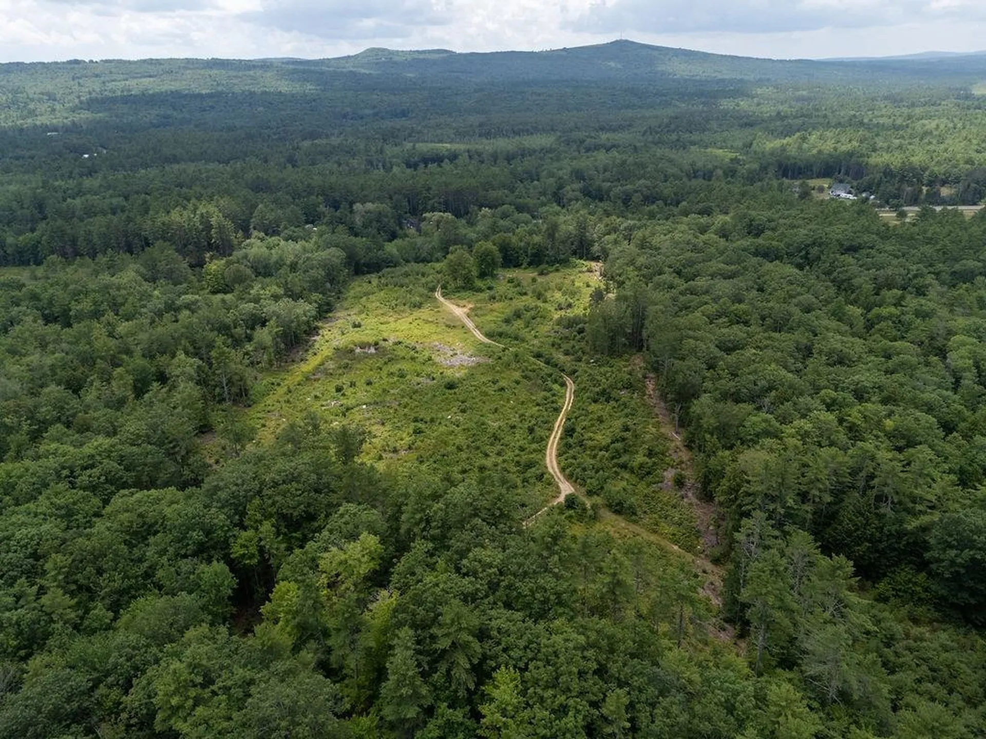 90 Old Bay Road New Durham NH 03855