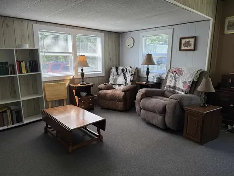 900b Maid Marion Drive Exeter NH 03833