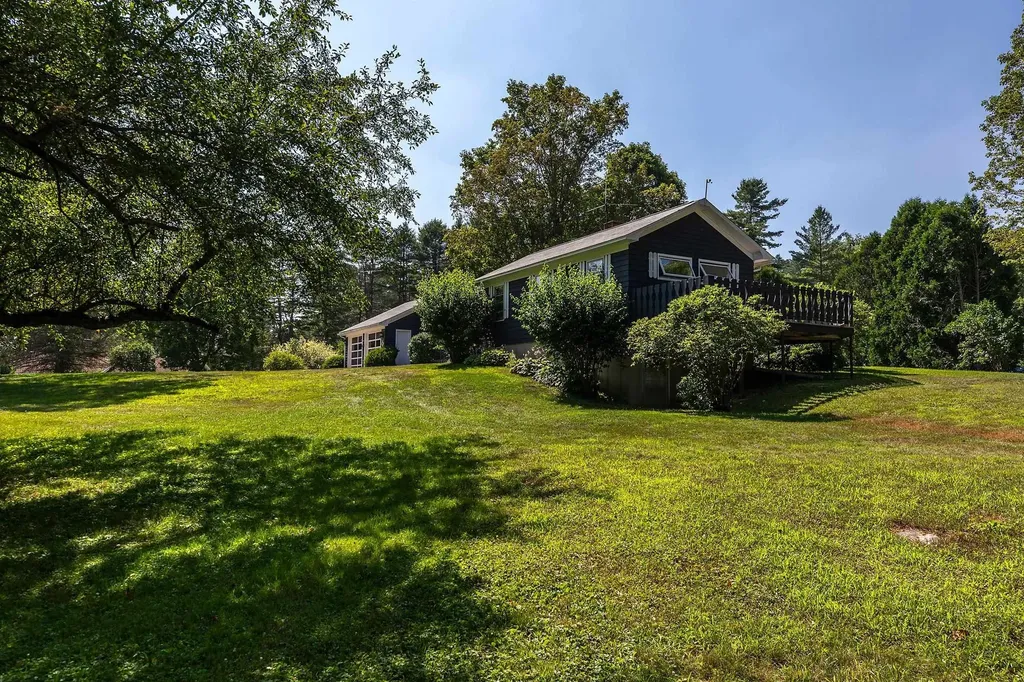 150 Williams Street Londonderry VT 05148