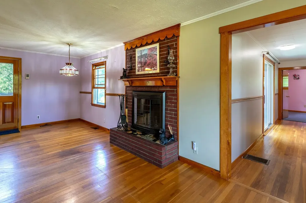 150 Williams Street Londonderry VT 05148