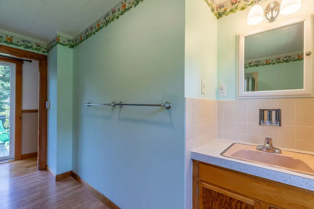 150 Williams Street Londonderry VT 05148