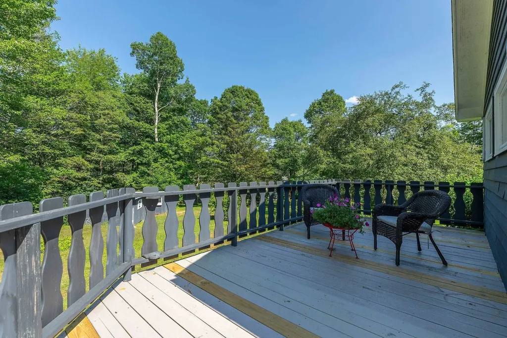 150 Williams Street Londonderry VT 05148