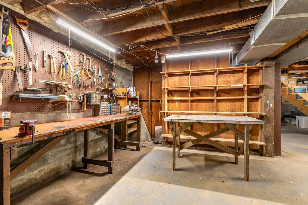 150 Williams Street Londonderry VT 05148