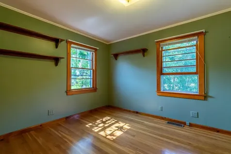 150 Williams Street Londonderry VT 05148