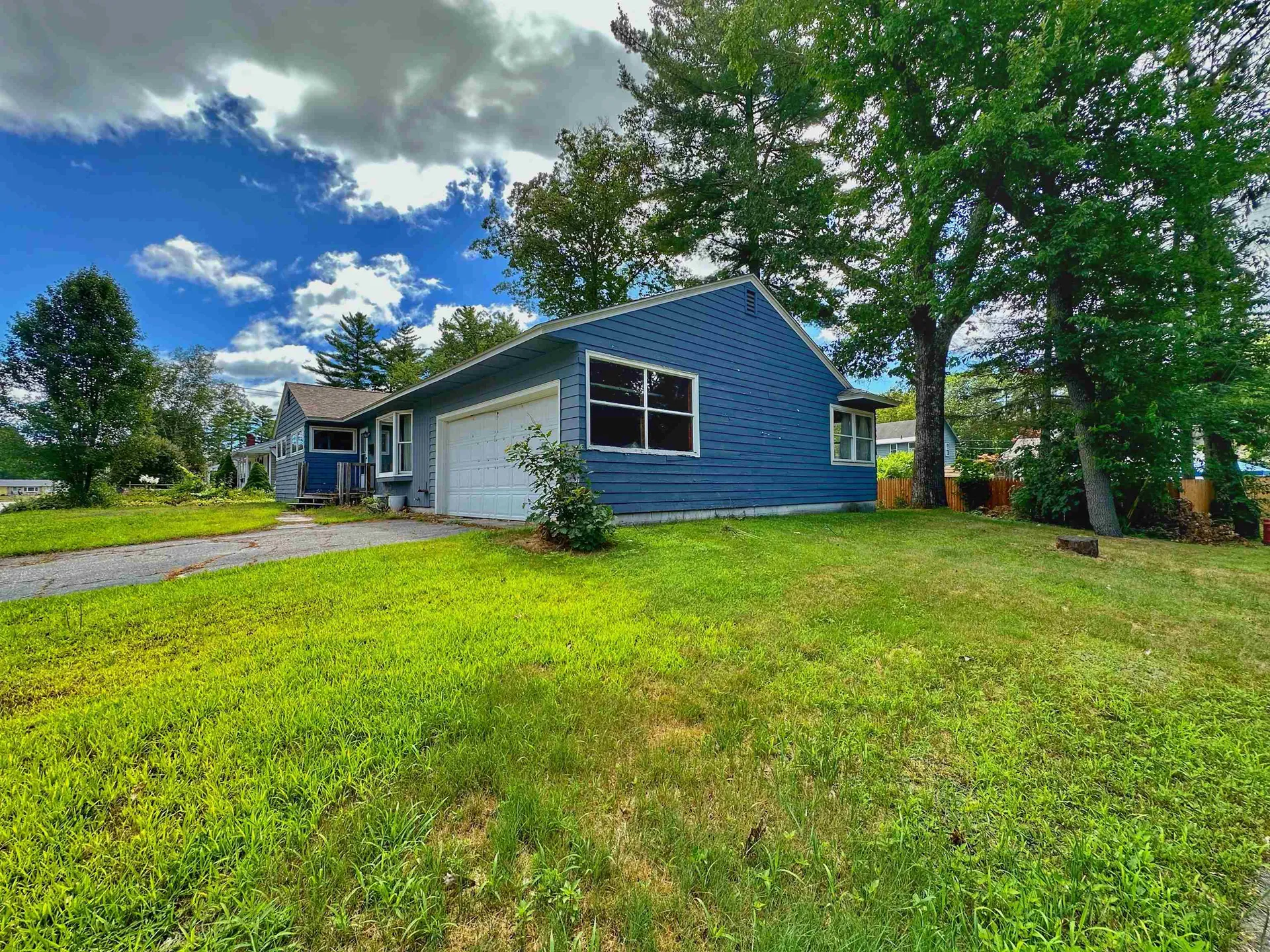 1 Wayne Avenue Claremont NH 03743