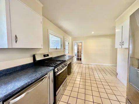 1 Wayne Avenue Claremont NH 03743