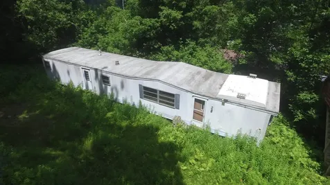 74 Mountain Avenue St. Johnsbury VT 05819