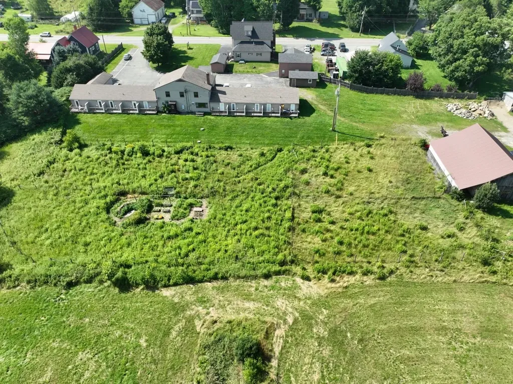 979 Vt Route 100 Westfield VT 05874-9797