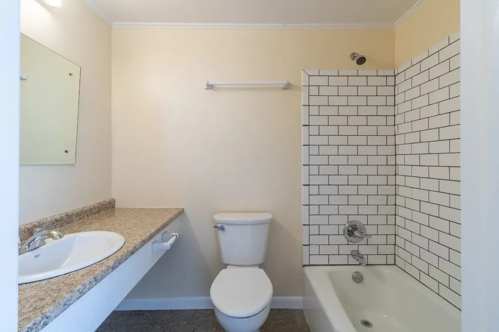 979 Vt Route 100 Westfield VT 05874-9797