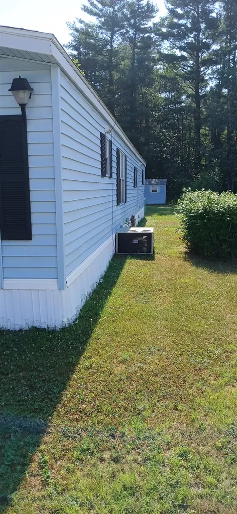 7 Cortland Way Barrington NH 03825