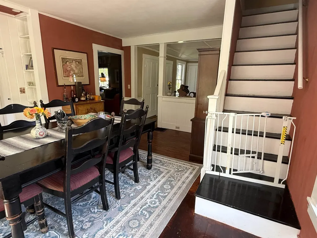 53 Commonwealth Avenue Hyde Park VT 05655