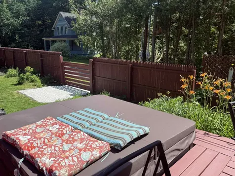 53 Commonwealth Avenue Hyde Park VT 05655