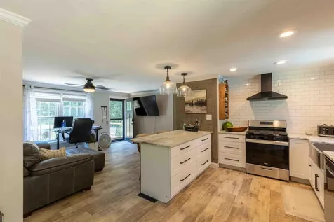 21 Woodcrest Drive Ossipee NH 03864