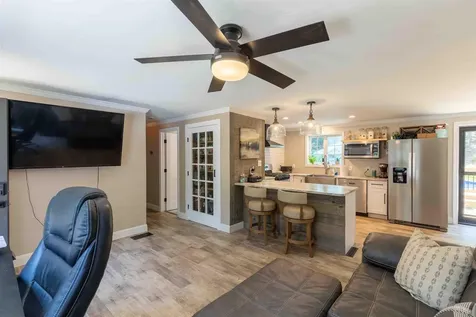 21 Woodcrest Drive Ossipee NH 03864