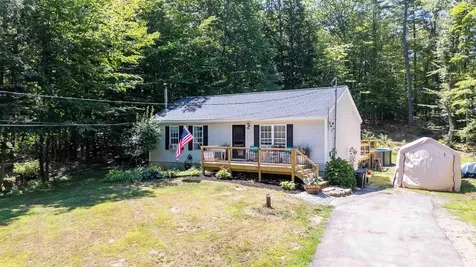 21 Woodcrest Drive Ossipee NH 03864