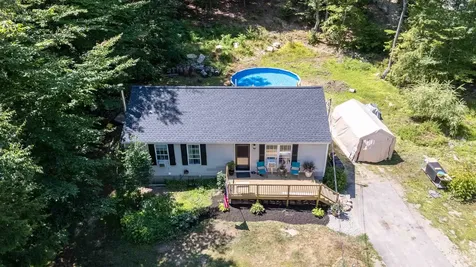 21 Woodcrest Drive Ossipee NH 03864
