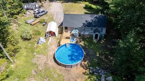 21 Woodcrest Drive Ossipee NH 03864