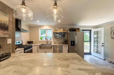 21 Woodcrest Drive Ossipee NH 03864