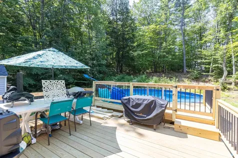 21 Woodcrest Drive Ossipee NH 03864
