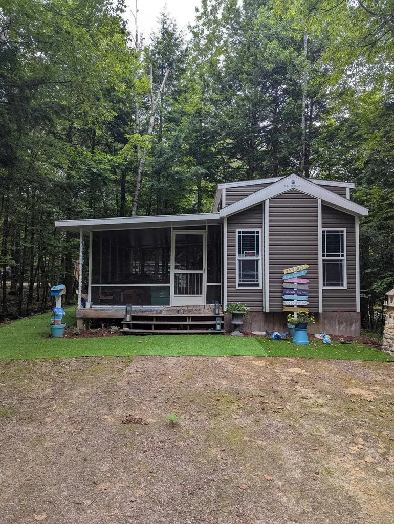 551 Nh Route 104 Meredith NH 03253