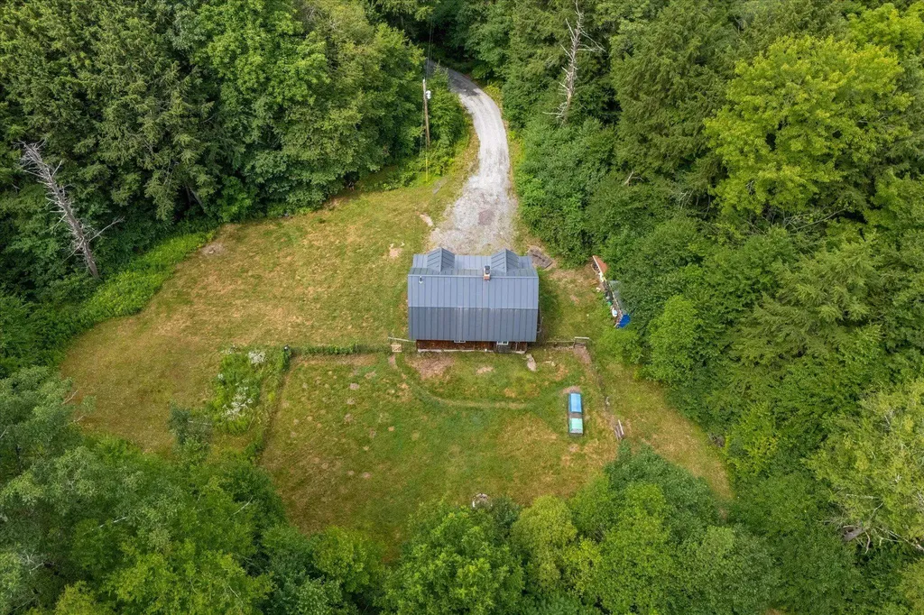 2949 Route 131 Cavendish VT 05142