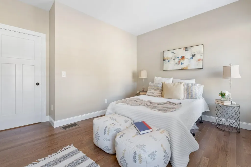 1a Debbie Lane Amherst NH 03031