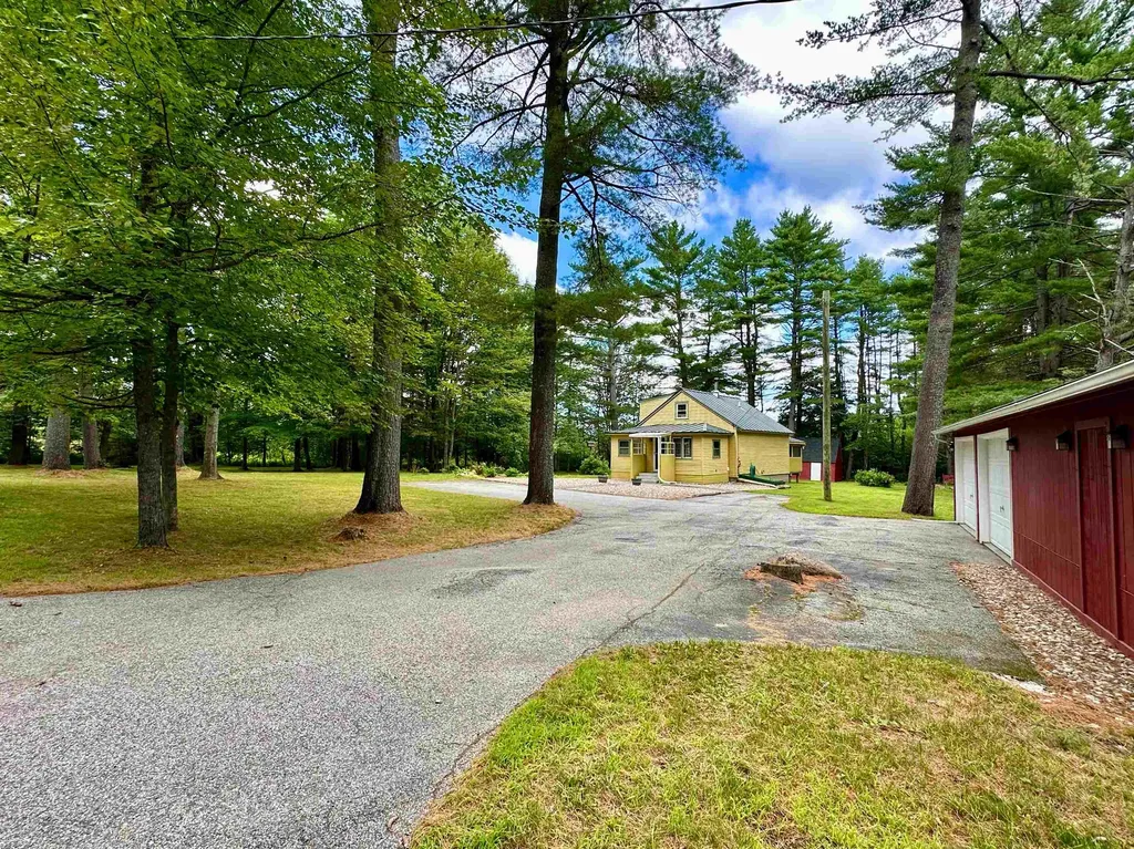 258 Maple Street Newport NH 03773