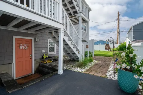 131 Franklin Street Seabrook NH 03874