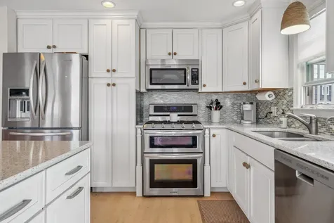131 Franklin Street Seabrook NH 03874