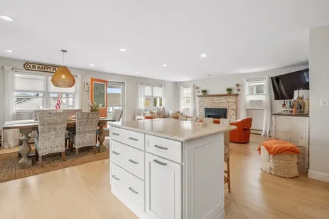 131 Franklin Street Seabrook NH 03874