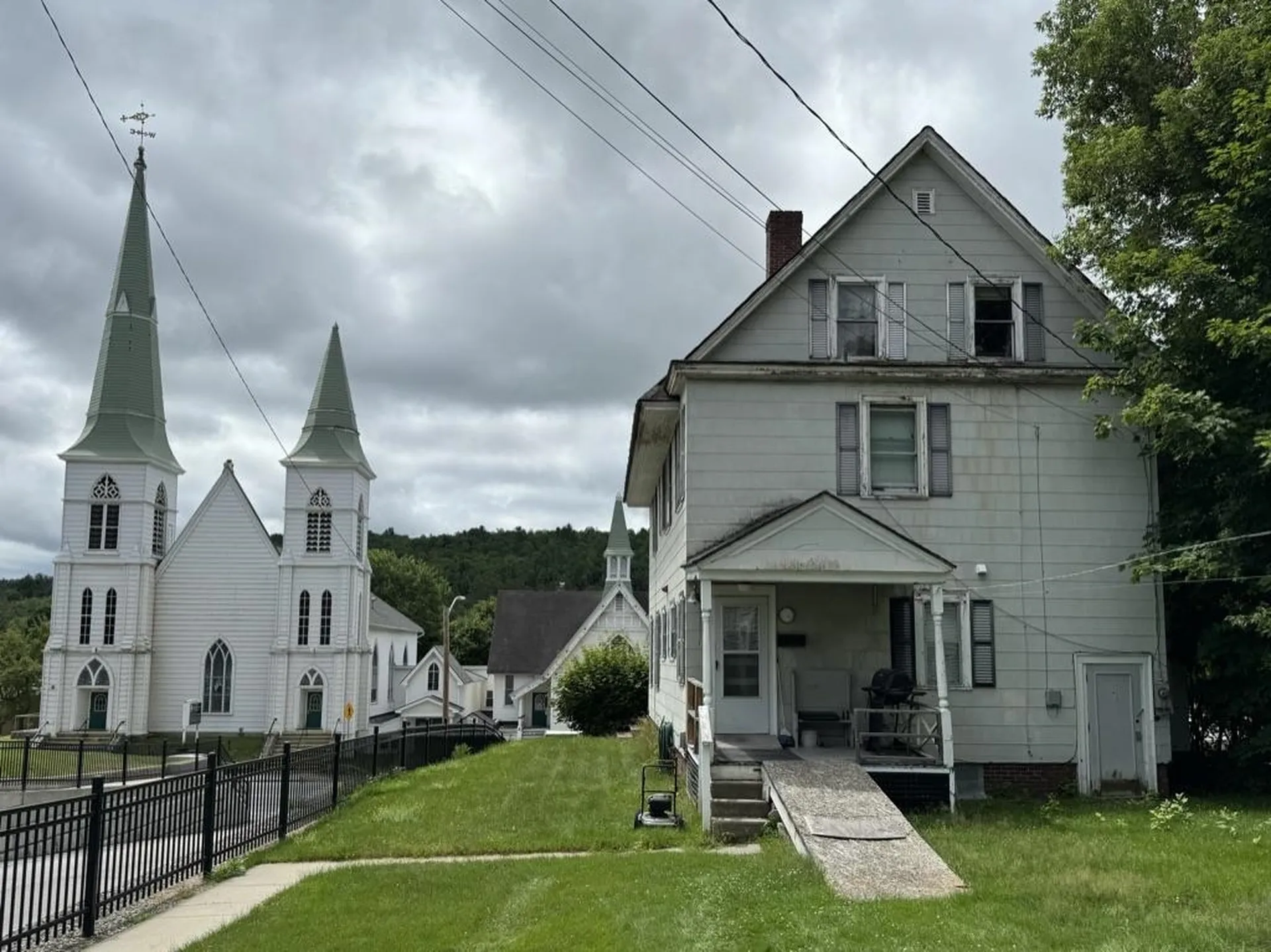 194 Main Street Littleton NH 03561