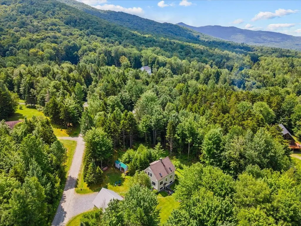 26 Sterling View Elmore VT 05661