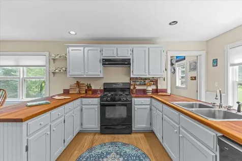 26 Sterling View Elmore VT 05661