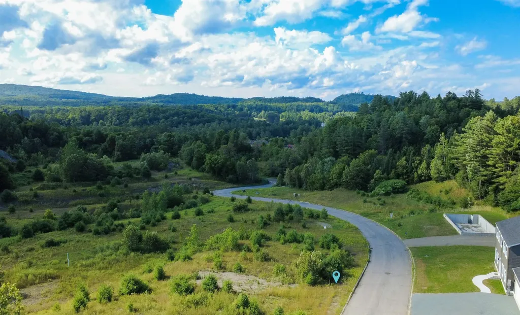 000 Deer Creek Lane St. Johnsbury VT 05819