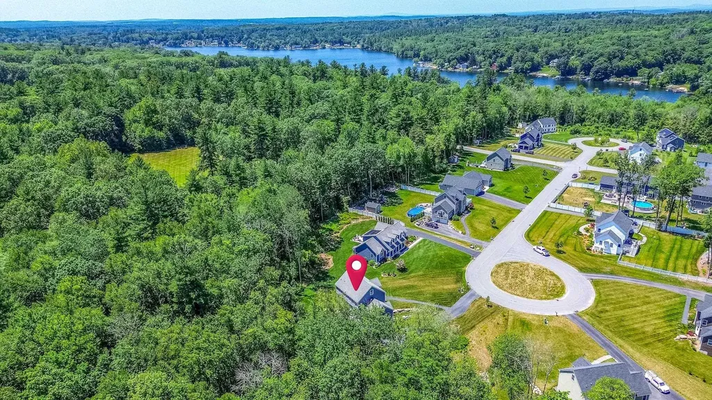 22 Innisbrook Drive Pelham NH 03076
