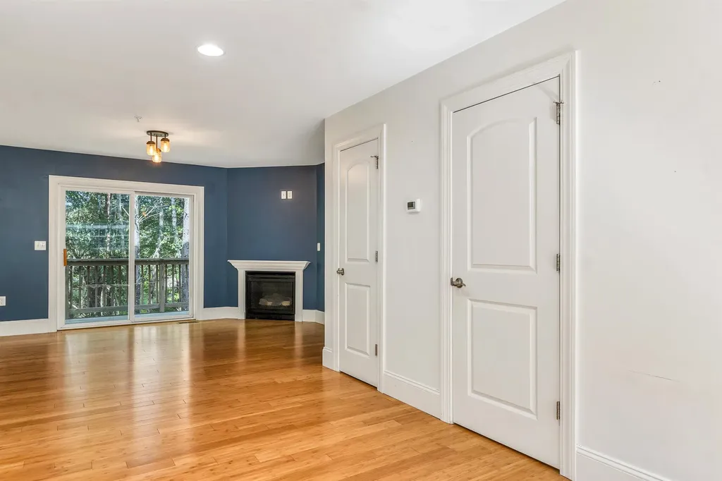 39 Breckenridge Way Laconia NH 03246