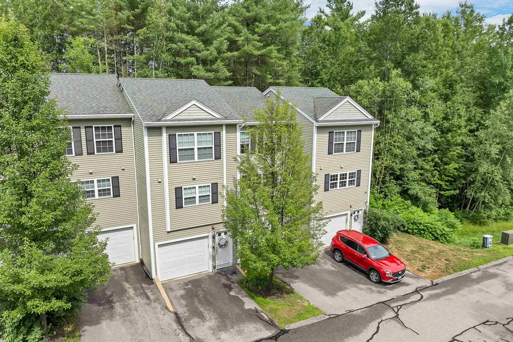 39 Breckenridge Way Laconia NH 03246