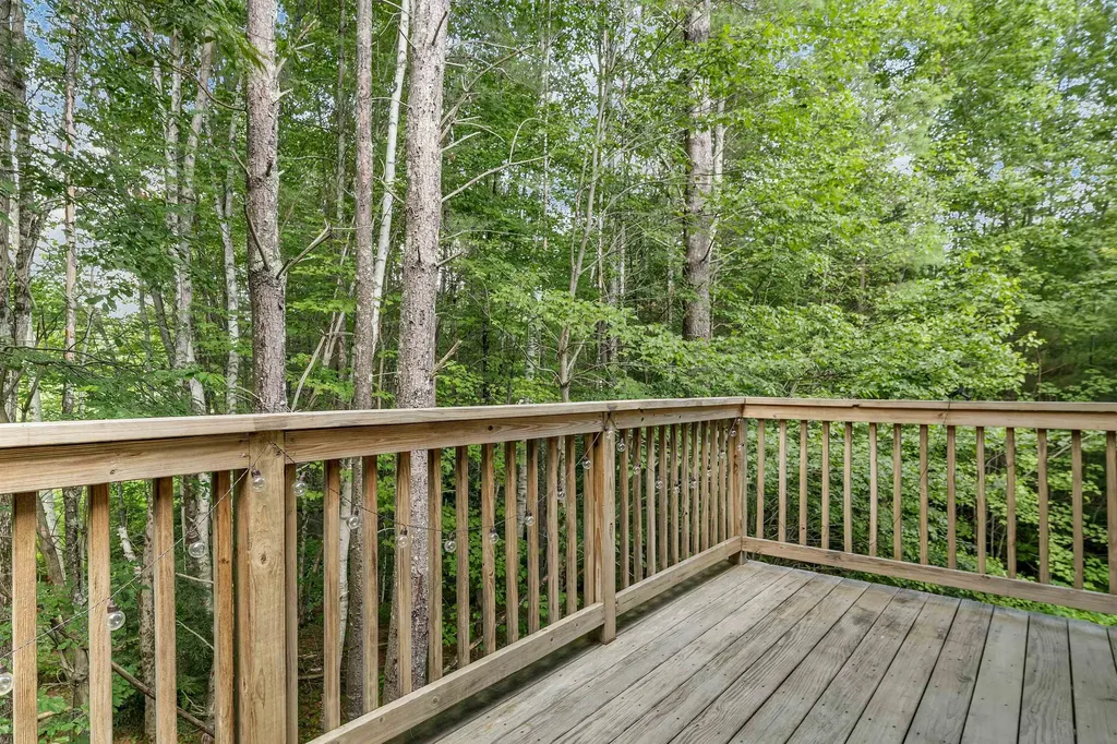 39 Breckenridge Way Laconia NH 03246