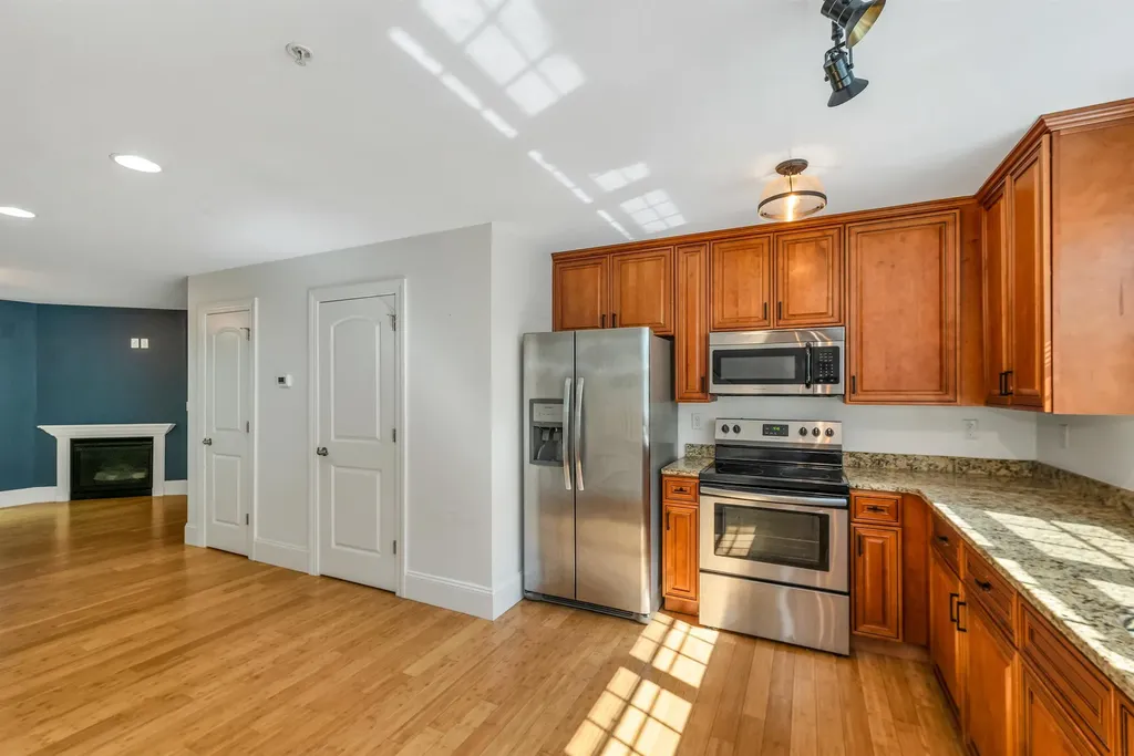 39 Breckenridge Way Laconia NH 03246