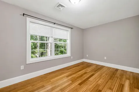 39 Breckenridge Way Laconia NH 03246