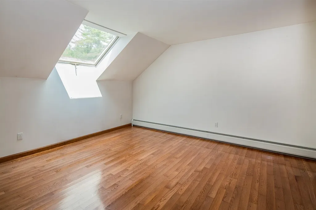 228 Leonard Road Sharon VT 05065