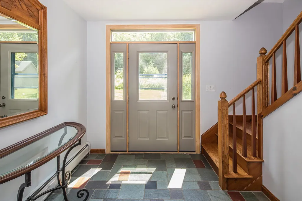 228 Leonard Road Sharon VT 05065