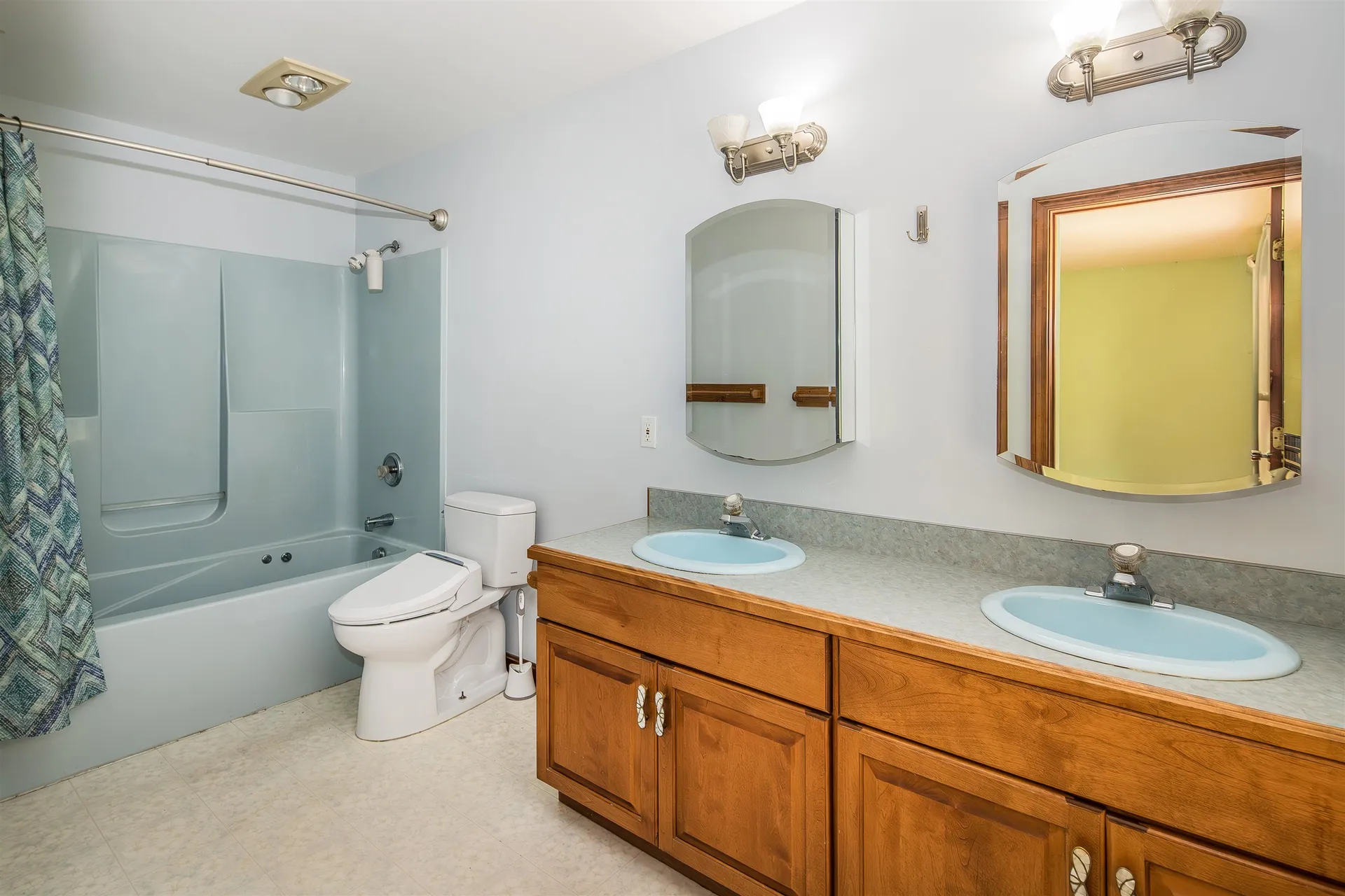 228 Leonard Road Sharon VT 05065