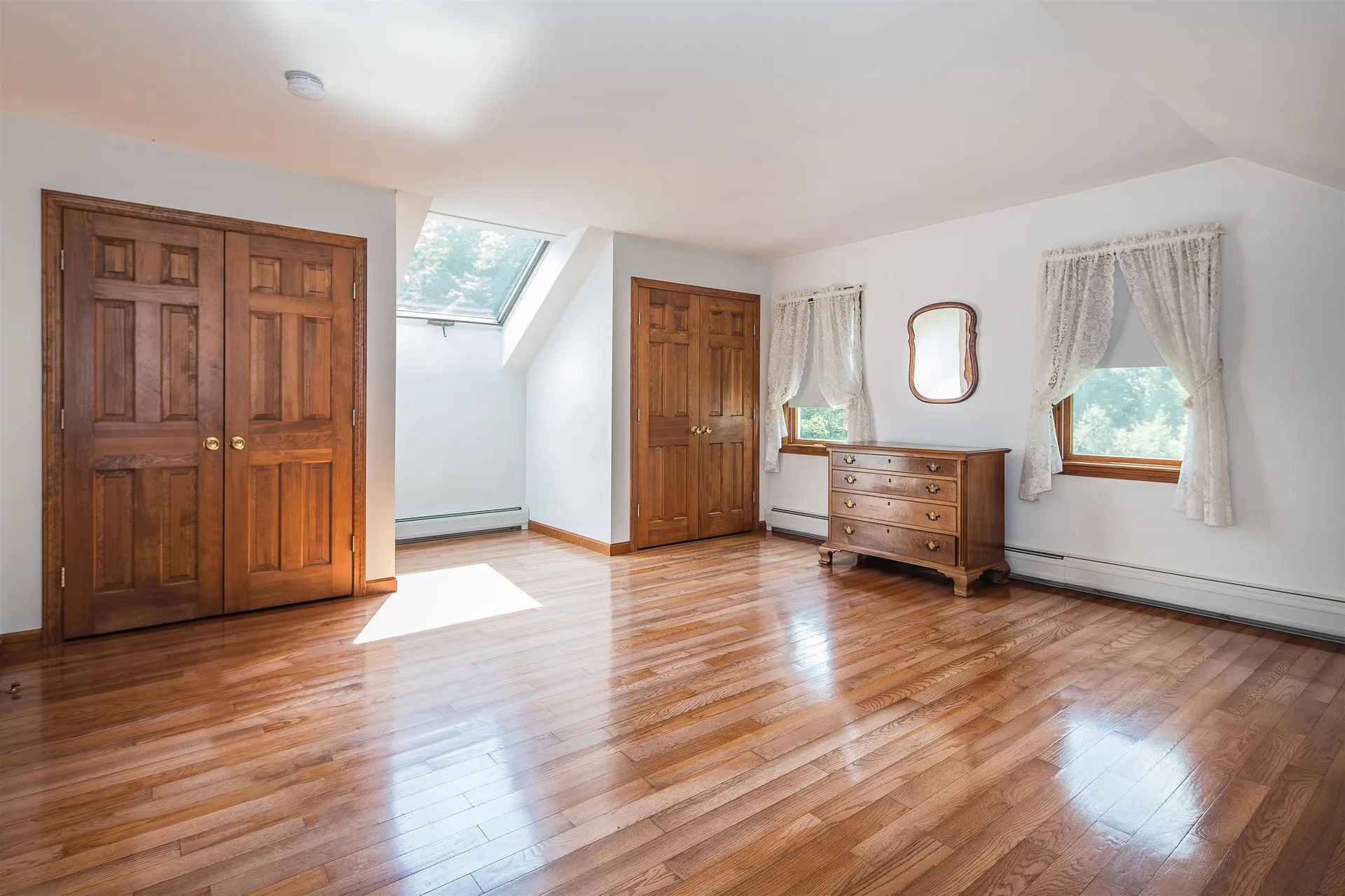 228 Leonard Road Sharon VT 05065