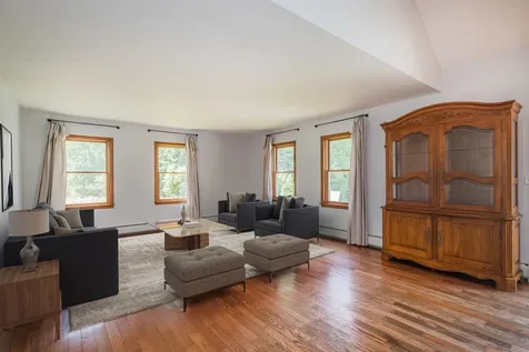 228 Leonard Road Sharon VT 05065