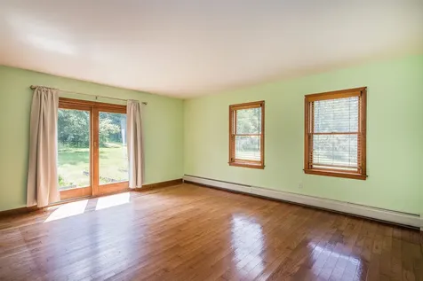 228 Leonard Road Sharon VT 05065