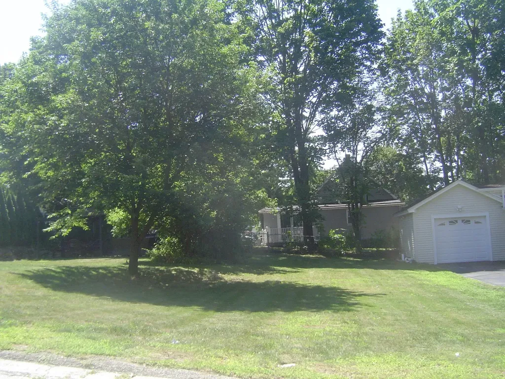 67 Blackstone Street Manchester NH 03103