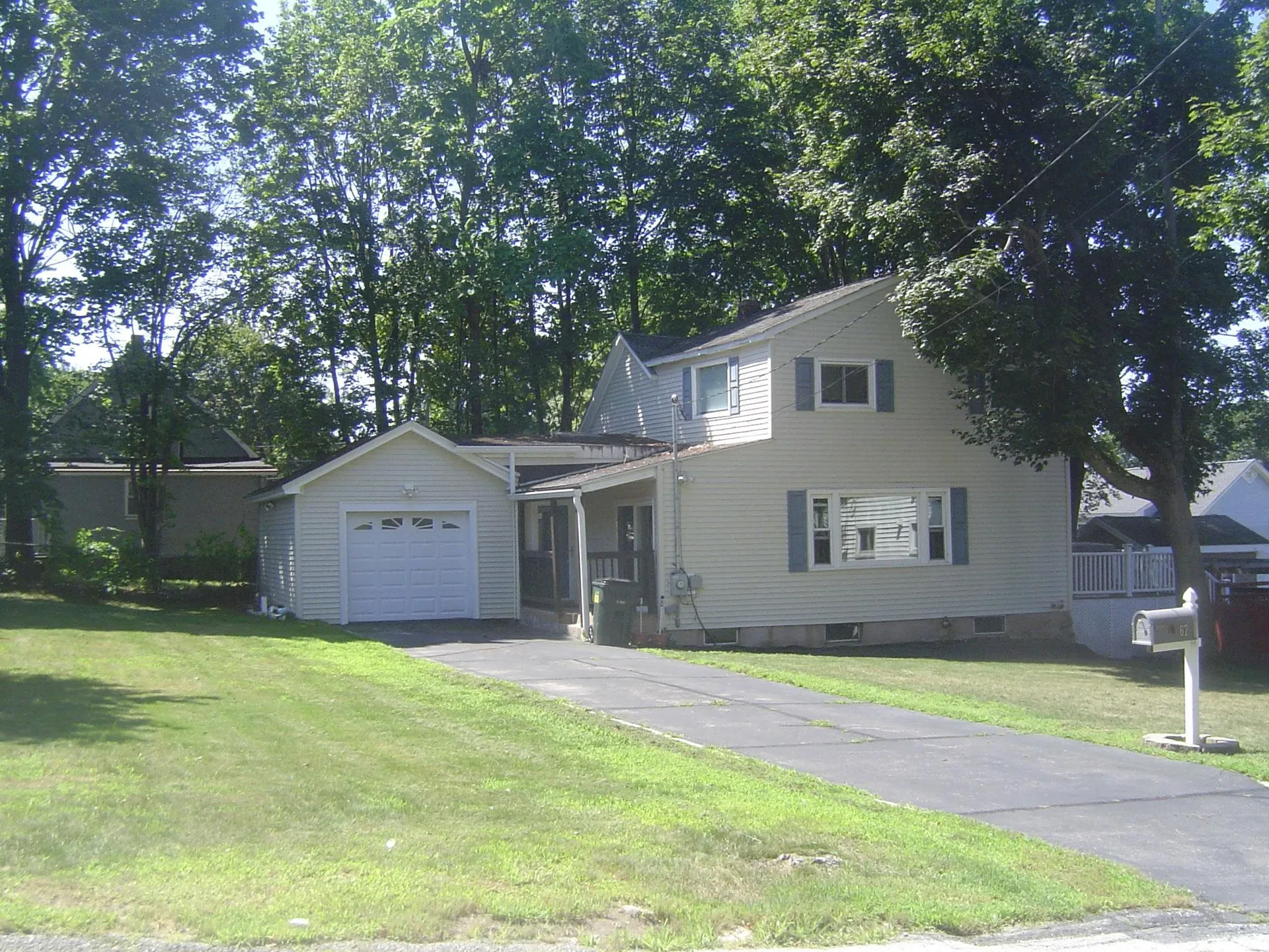 67 Blackstone Street Manchester NH 03103