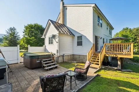 90 Turner Place Weathersfield VT 05161